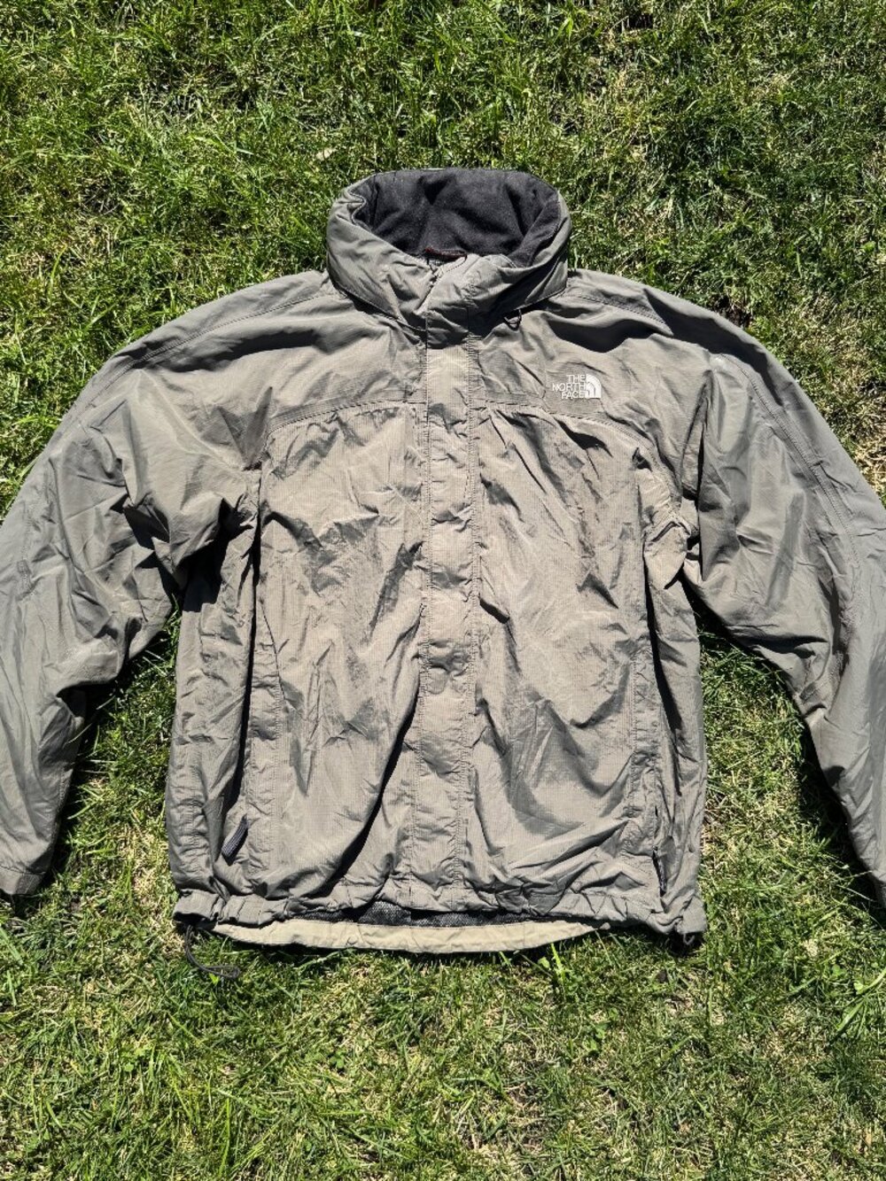 The North Face - Vintage HyVent Packable Hood Jacket (Men's) - Grey